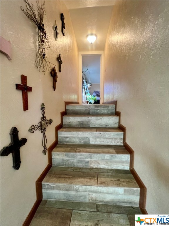 402 Dunn Street Property Photo 18