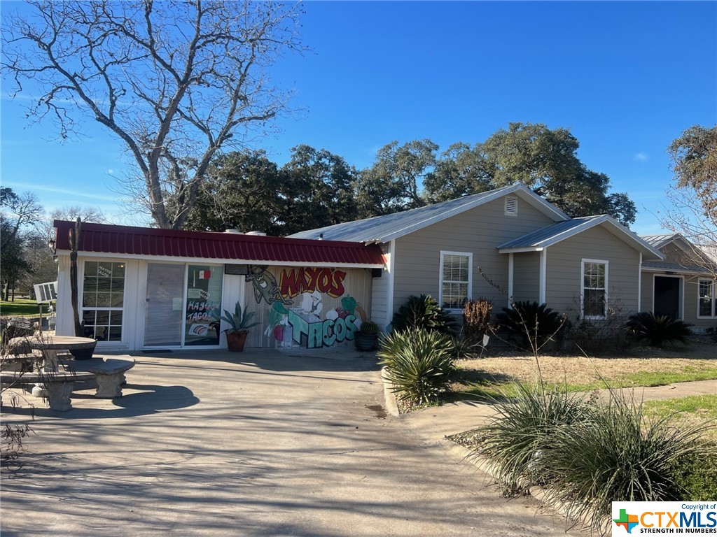 402 Dunn Street Property Photo 33