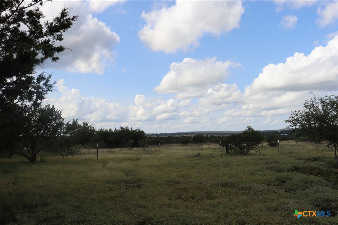 1619 Althaus Road Property Photo 4