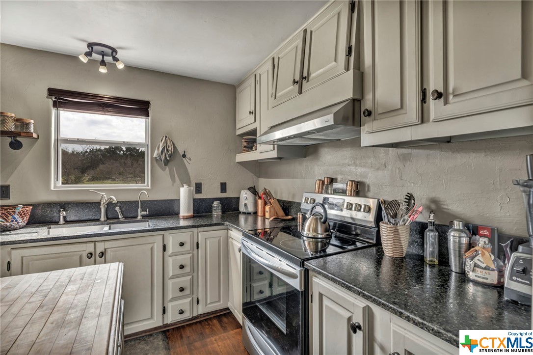 1619 Althaus Road Property Photo 32