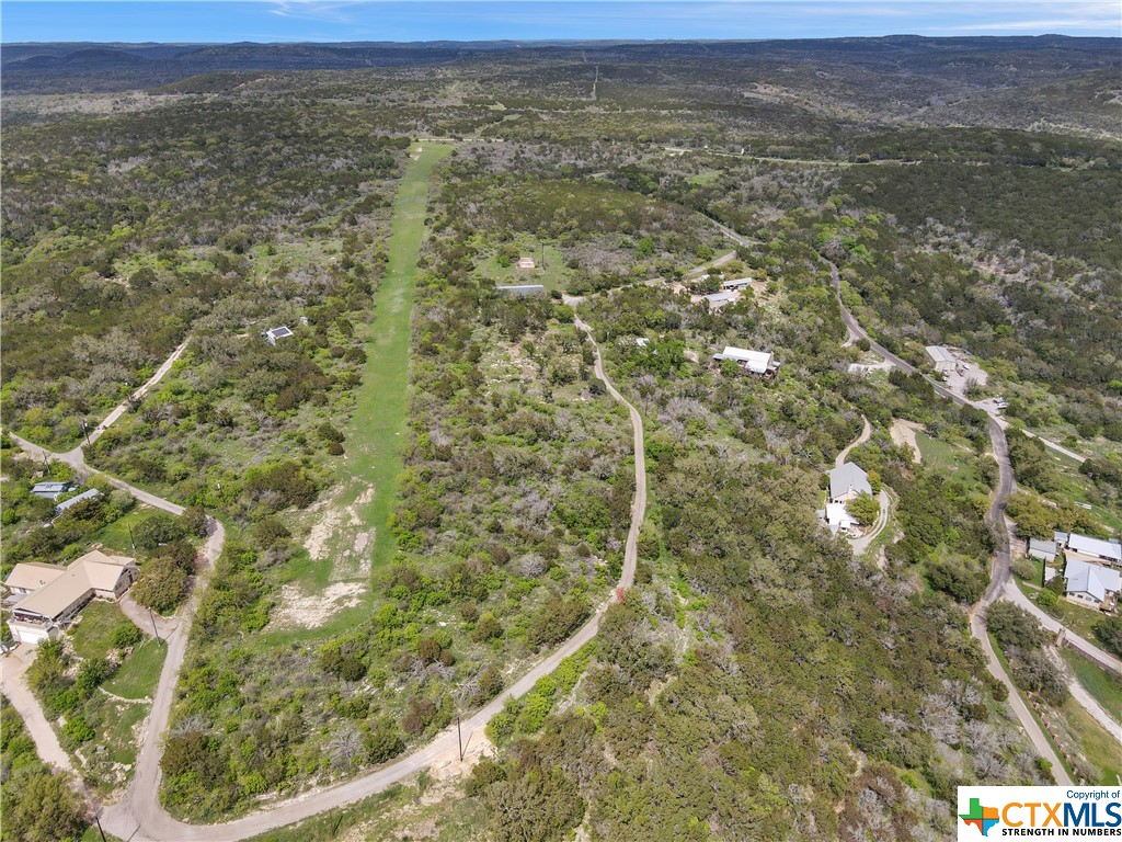 628 Ed Low Drive Property Photo 10