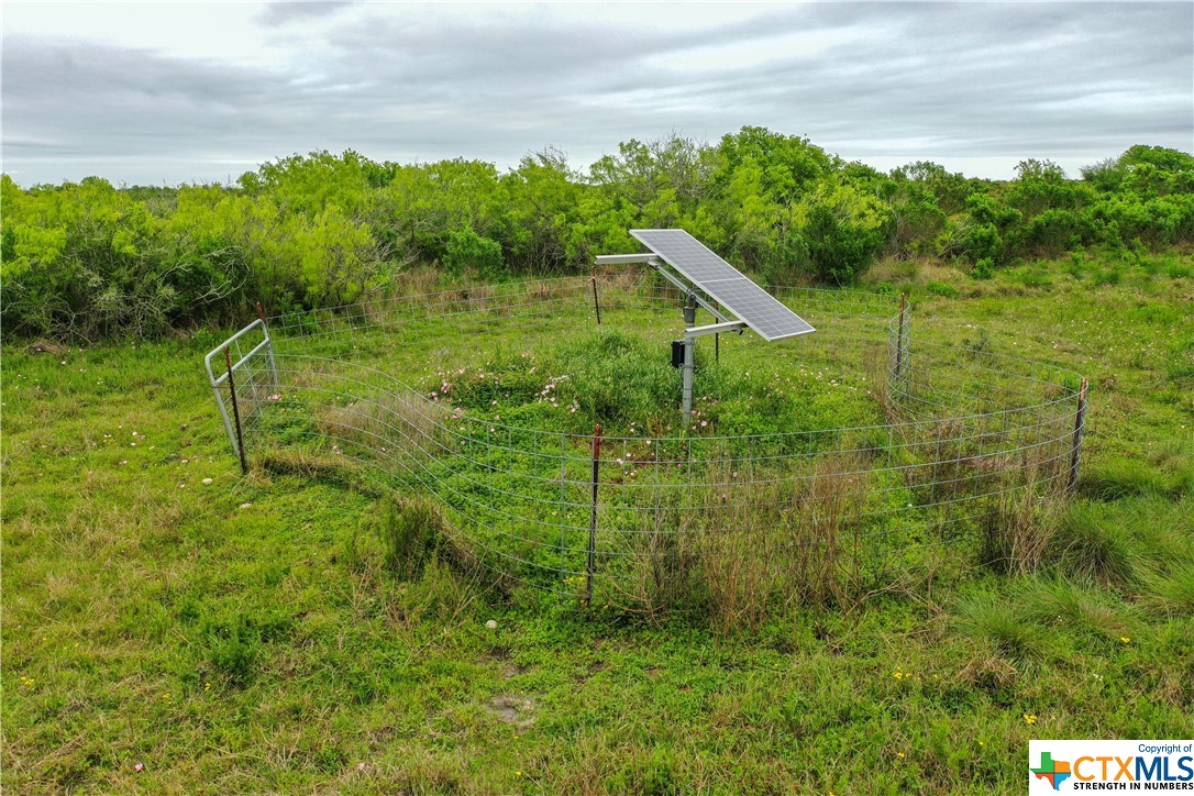 460 Fm 2040 Property Photo 14