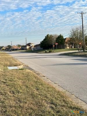 5.11 Acres Justice / Huey Drive Property Photo 1