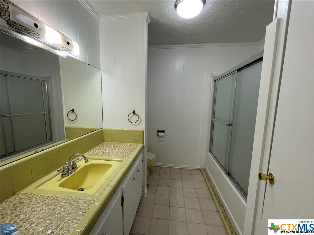 608 Berwick Street Property Photo 10