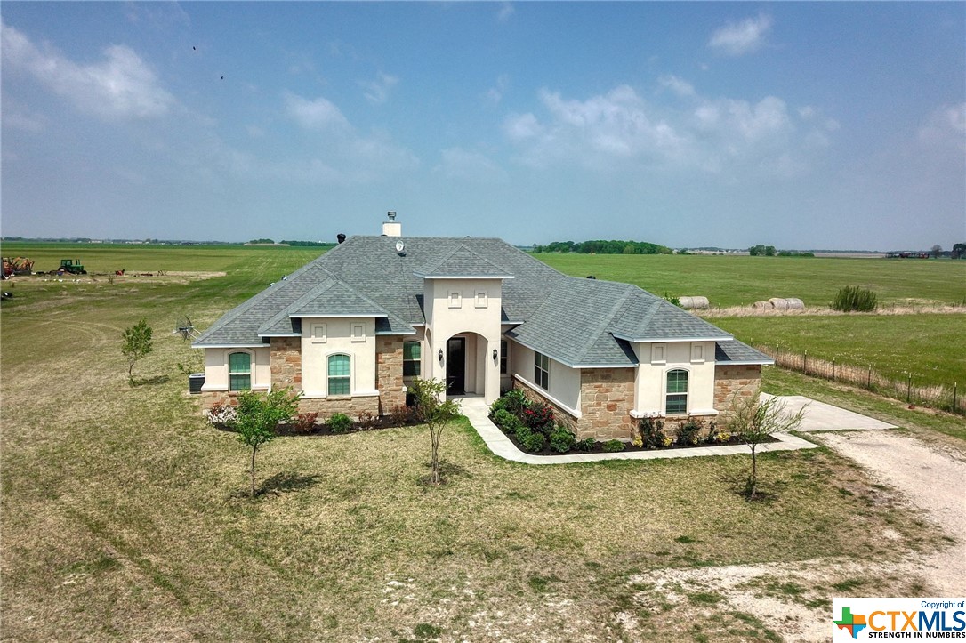 573 County Road 487 Property Photo 1