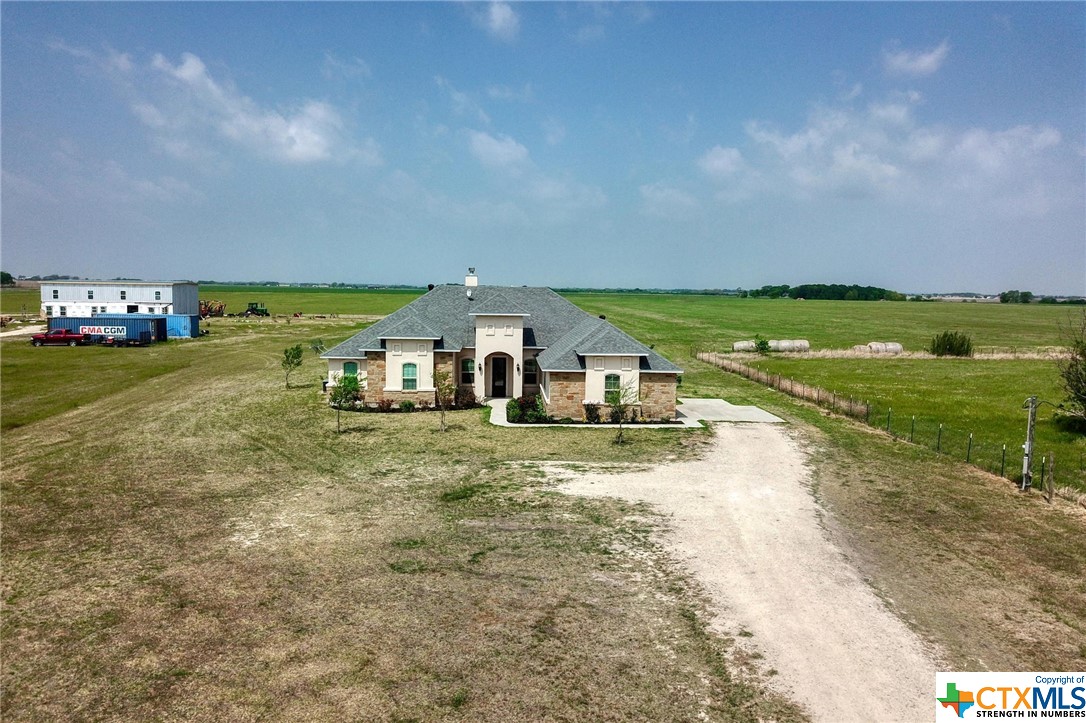 573 County Road 487 Property Photo 4