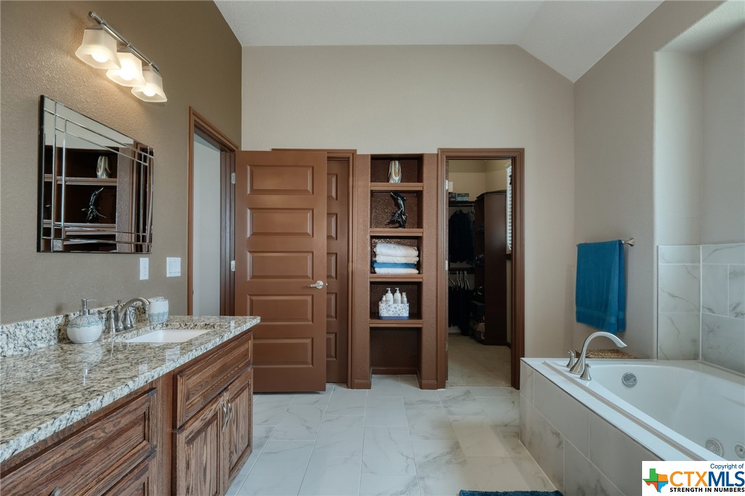 573 County Road 487 Property Photo 17