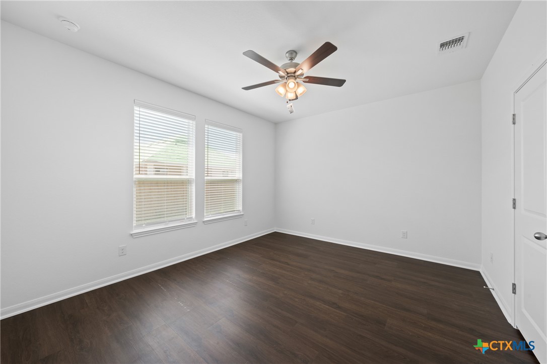 619 Killam Drive Property Photo 21