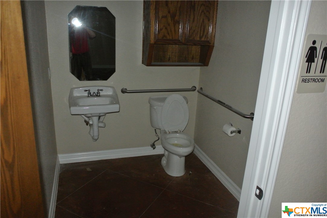 4201 W Stan Schlueter Loop E Property Photo 15