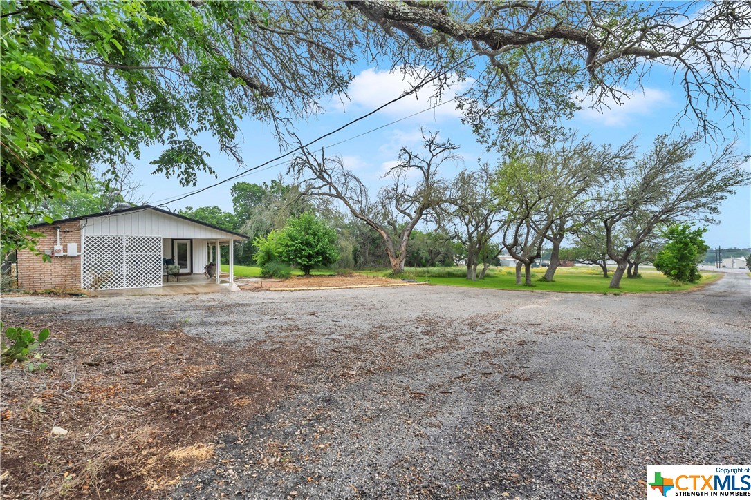 1918 W State Highway 29 Property Photo 23