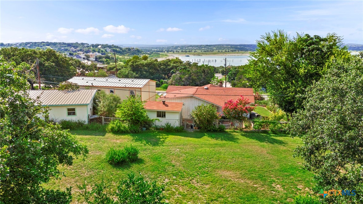527 Canyon Edge Property Photo 4