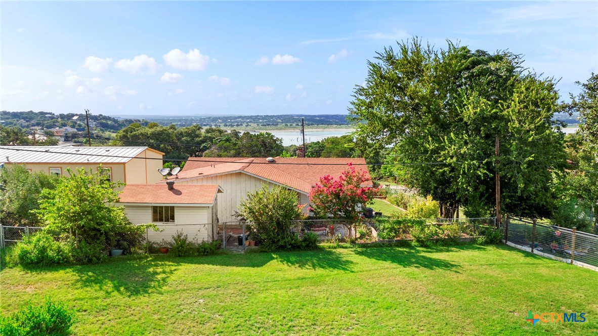 527 Canyon Edge Property Photo 5