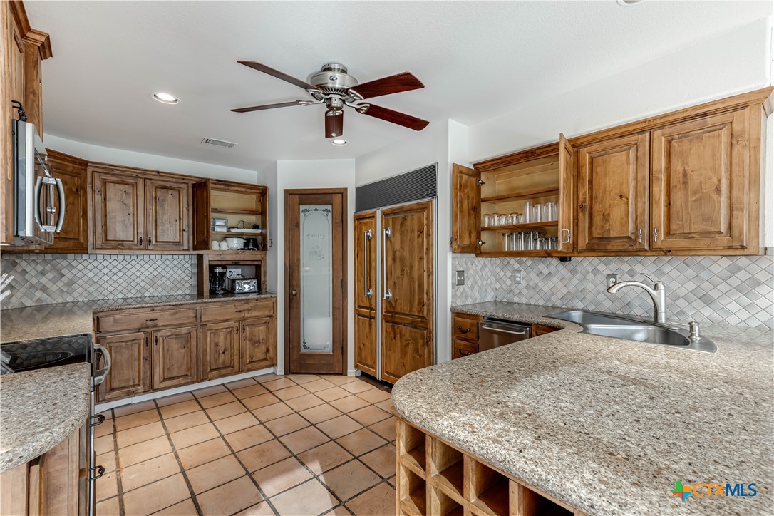 1078 Hillside View Property Photo 12