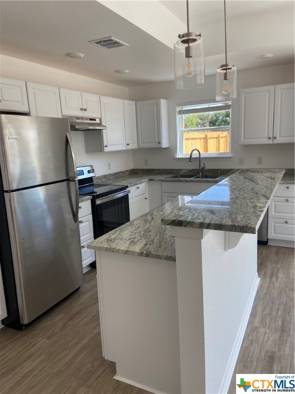 1006 E Fannin Street Property Photo 10