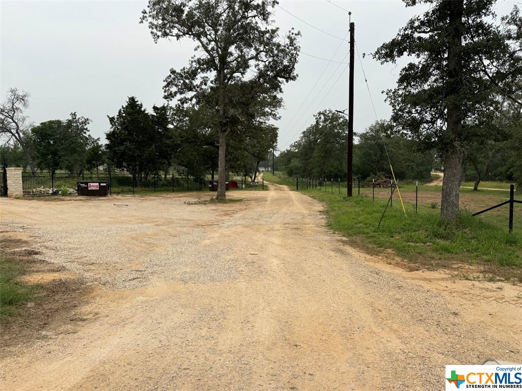 3905 State Highway 123 N Property Photo 2