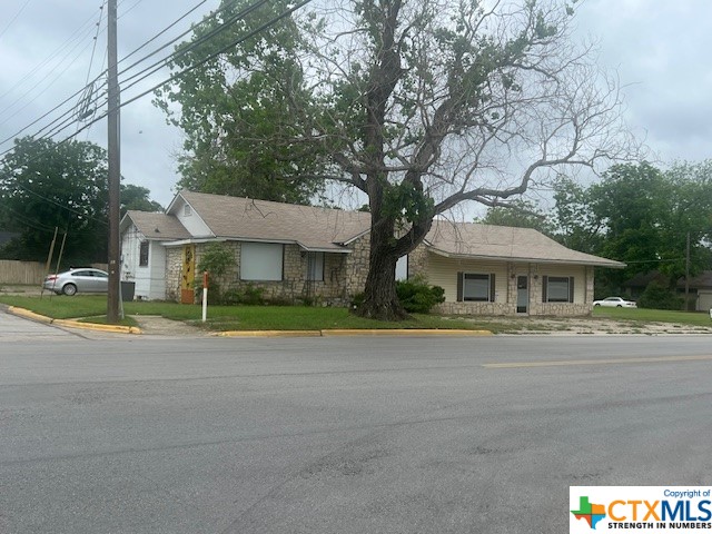 720 N 10th Street Property Photo 1