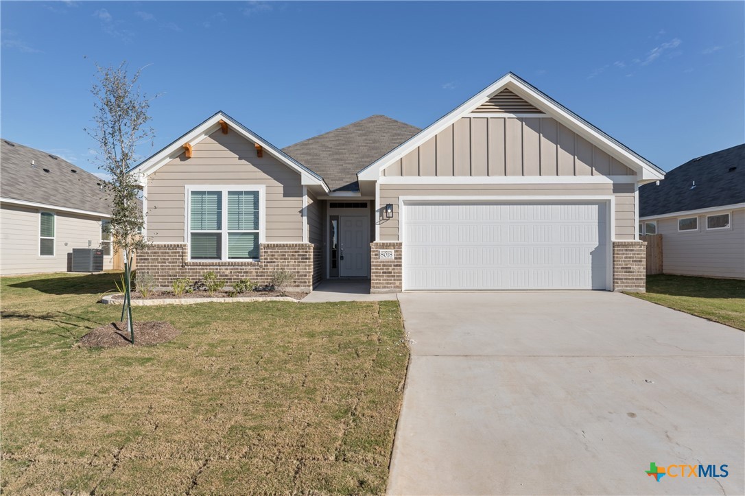 8018 Timber Hollow Lane Property Photo 1