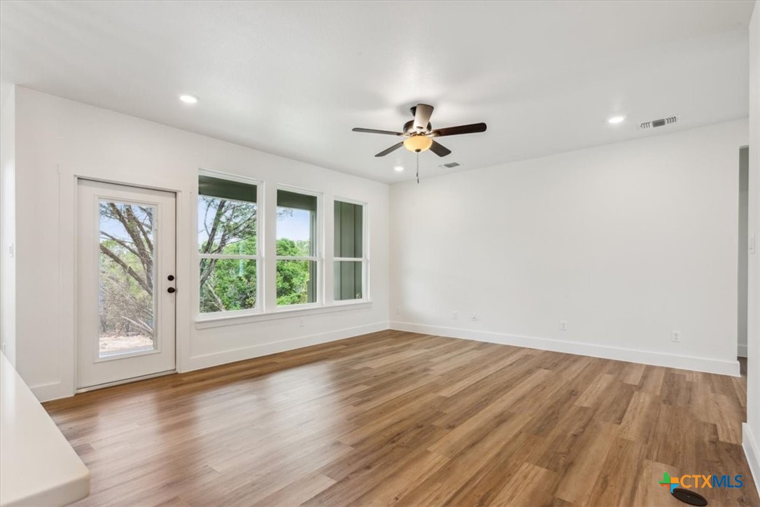 5116 Goliad Drive Property Photo 9