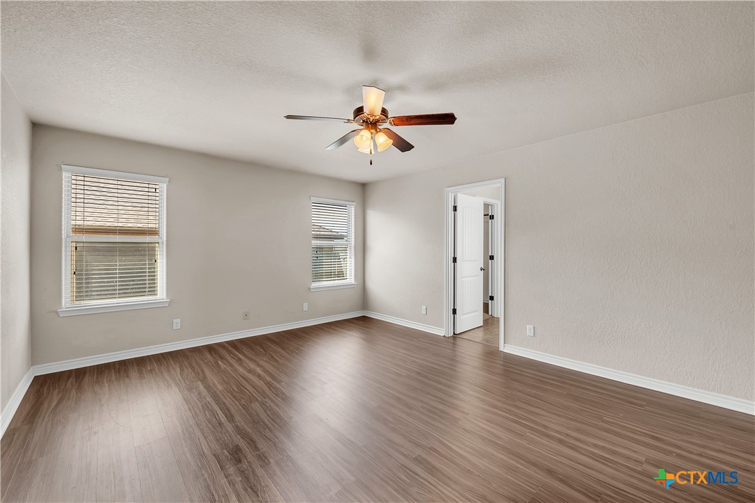 6101 New Castle Drive Drive Property Photo 14