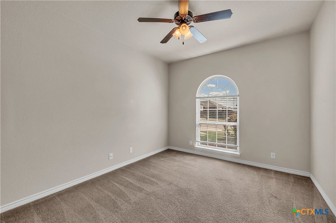 6101 New Castle Drive Drive Property Photo 20