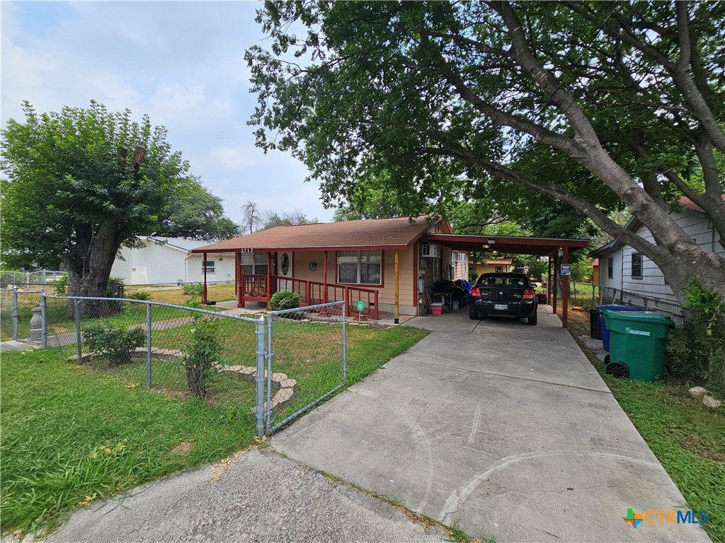 2717 Ceralvo Street Property Photo 7