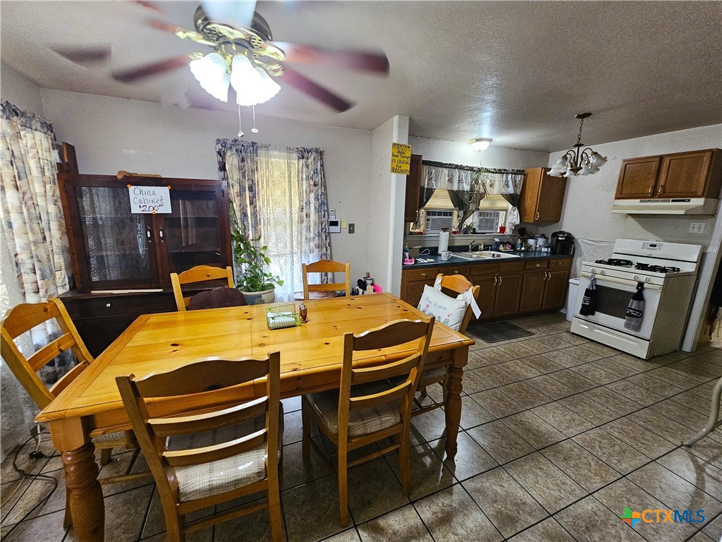 2717 Ceralvo Street Property Photo 11