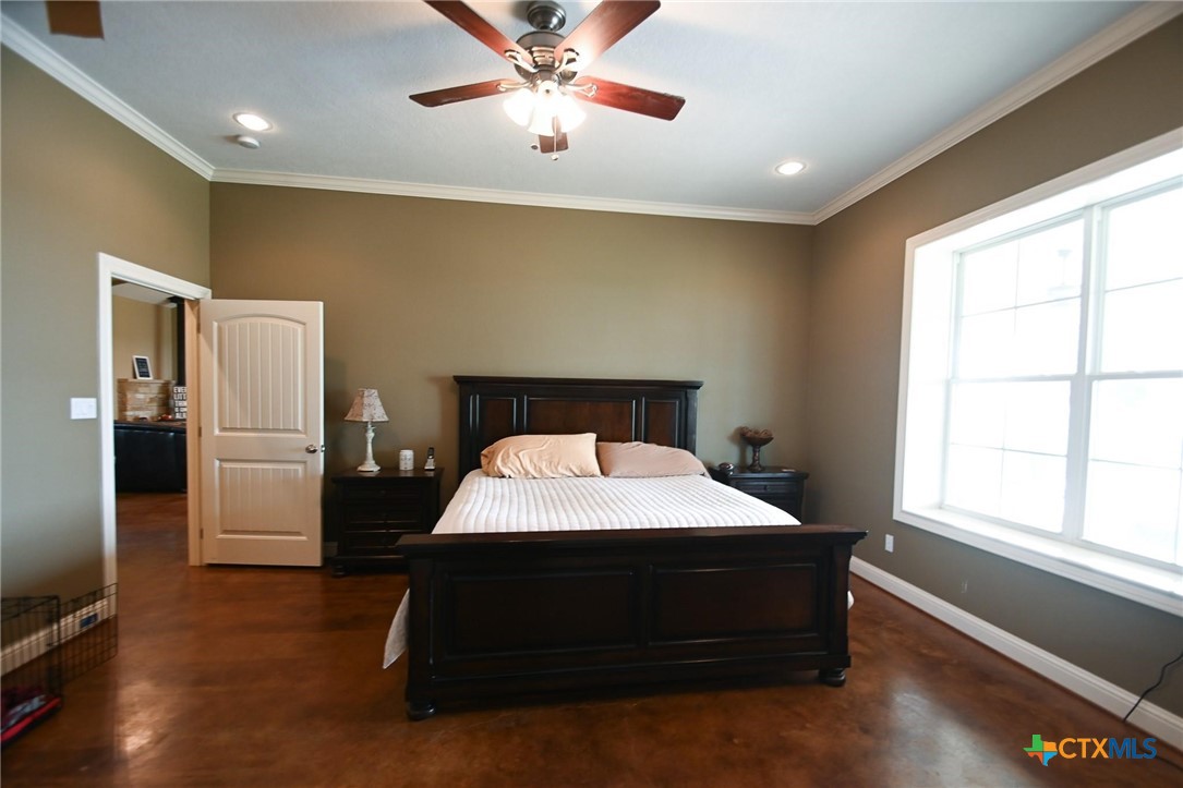 4750 Vivial Road Property Photo 10