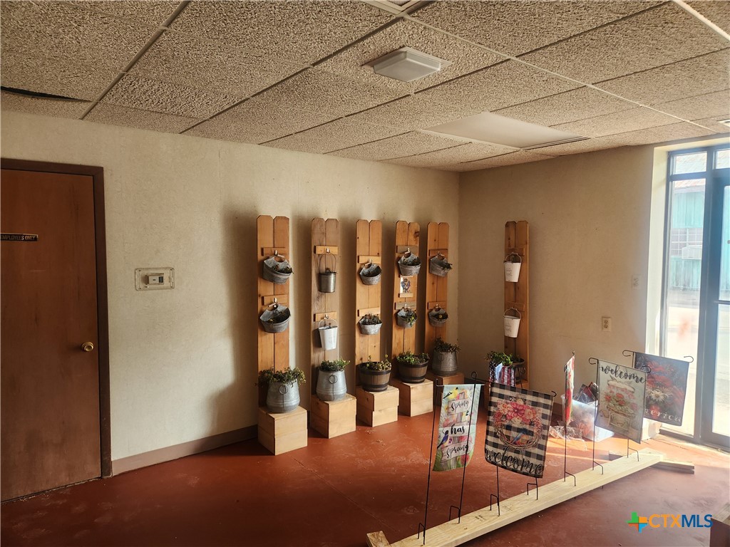 201 Morris Street Property Photo 4