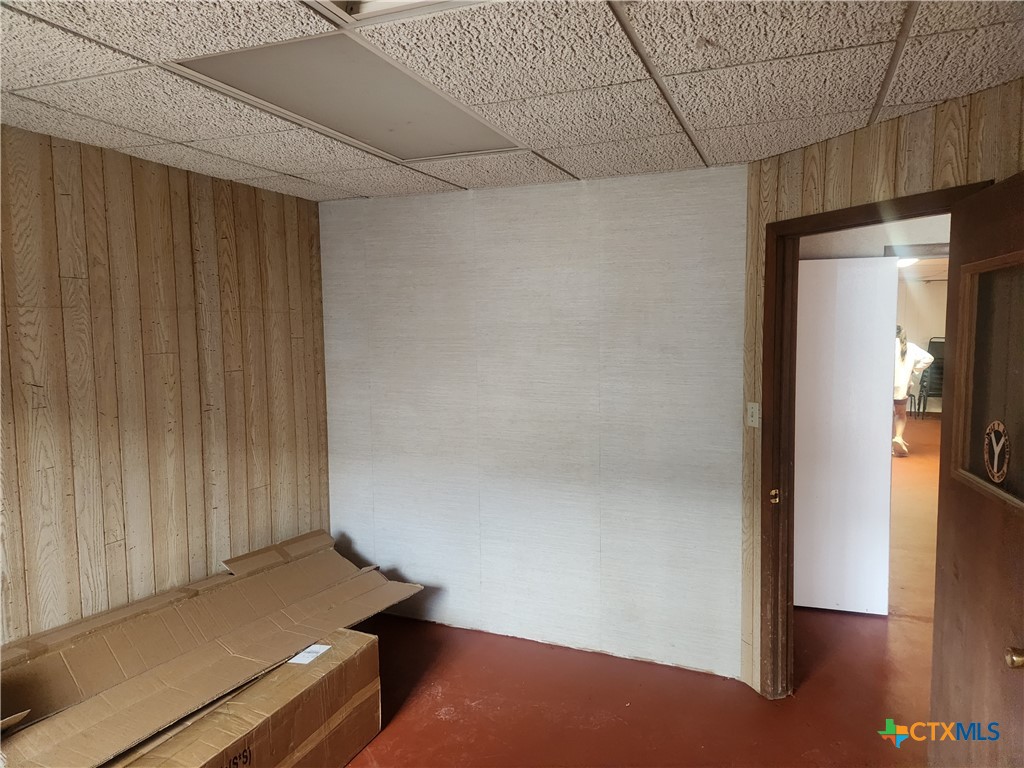 201 Morris Street Property Photo 9