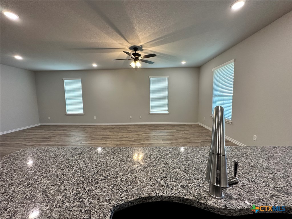 3102 Gryffindor Lane Property Photo 11