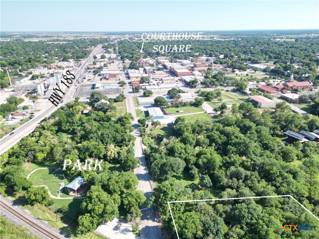 505 N Commerce Street Property Photo 3