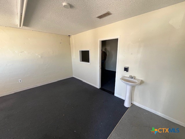 1402 S Fm 116 Highway Property Photo 8