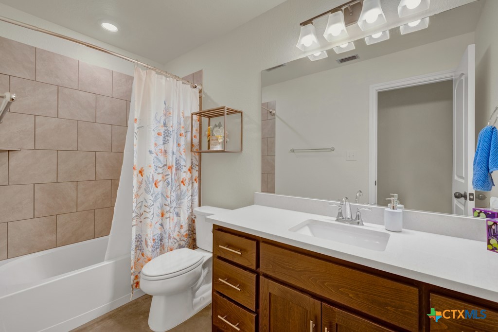 120 Sierra Way Property Photo 24