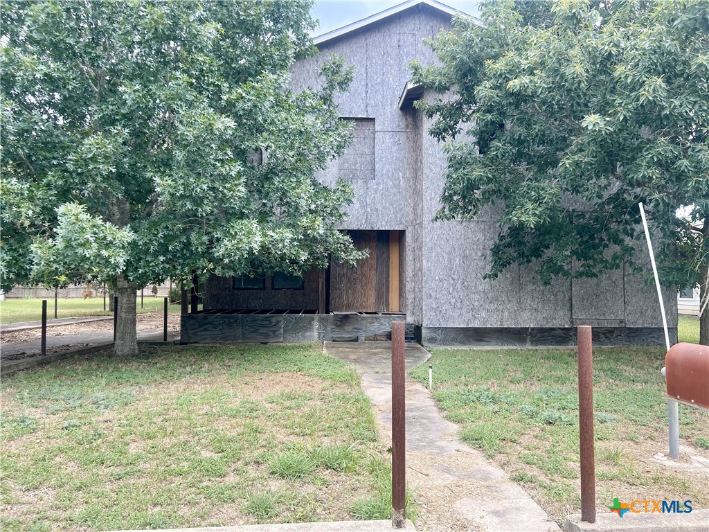 1902 N Mcleod Street Property Photo 27