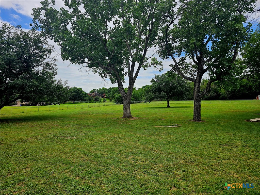 208 Windwood Circle Property Photo