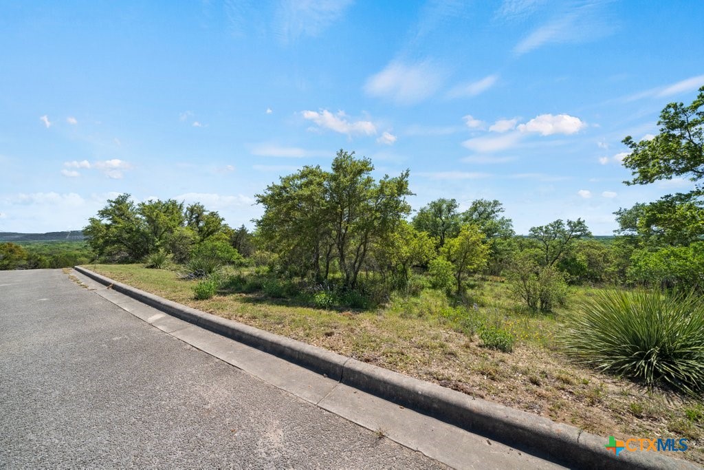 211 Joe Wimberley Boulevard Property Photo 6