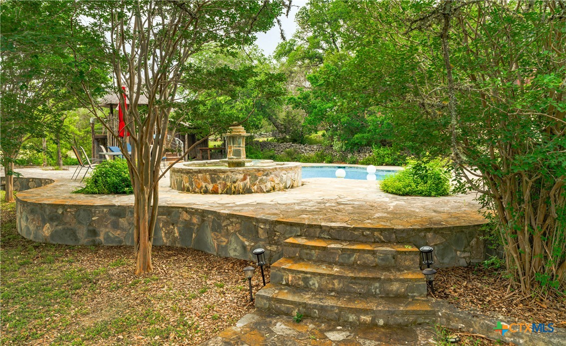 1218 Oakwood Loop Property Photo 23