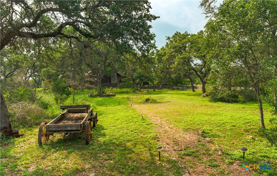 1218 Oakwood Loop Property Photo 32