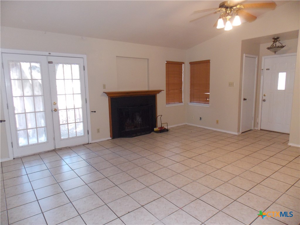 2 Rawhide Circle Property Photo 5