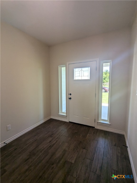 1708 E Ave G Property Photo 4