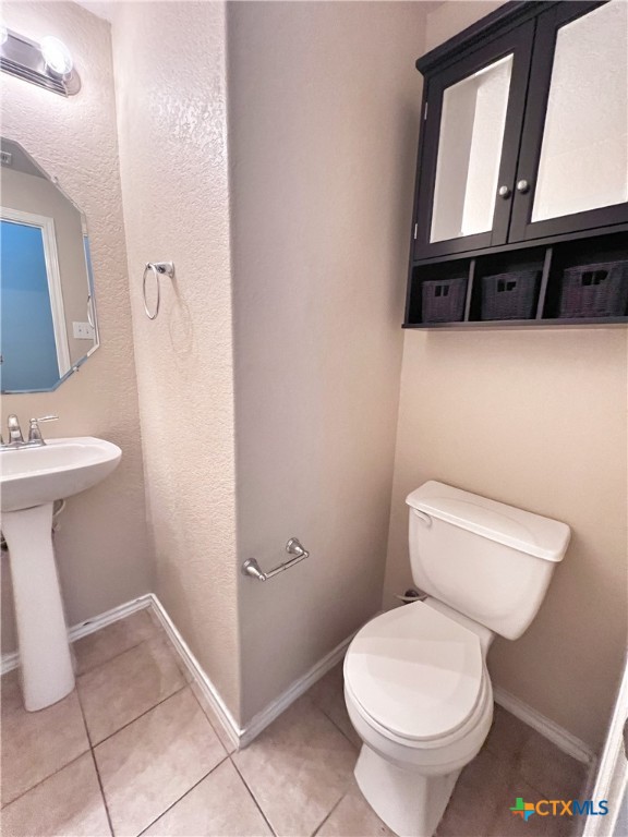 525 Tom Kemp Drive Property Photo 4