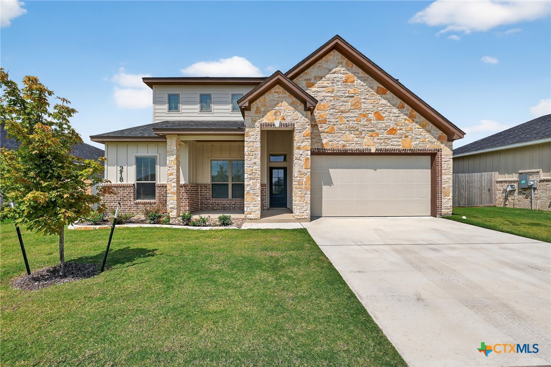 218 Sand Lilly Drive Property Photo 1