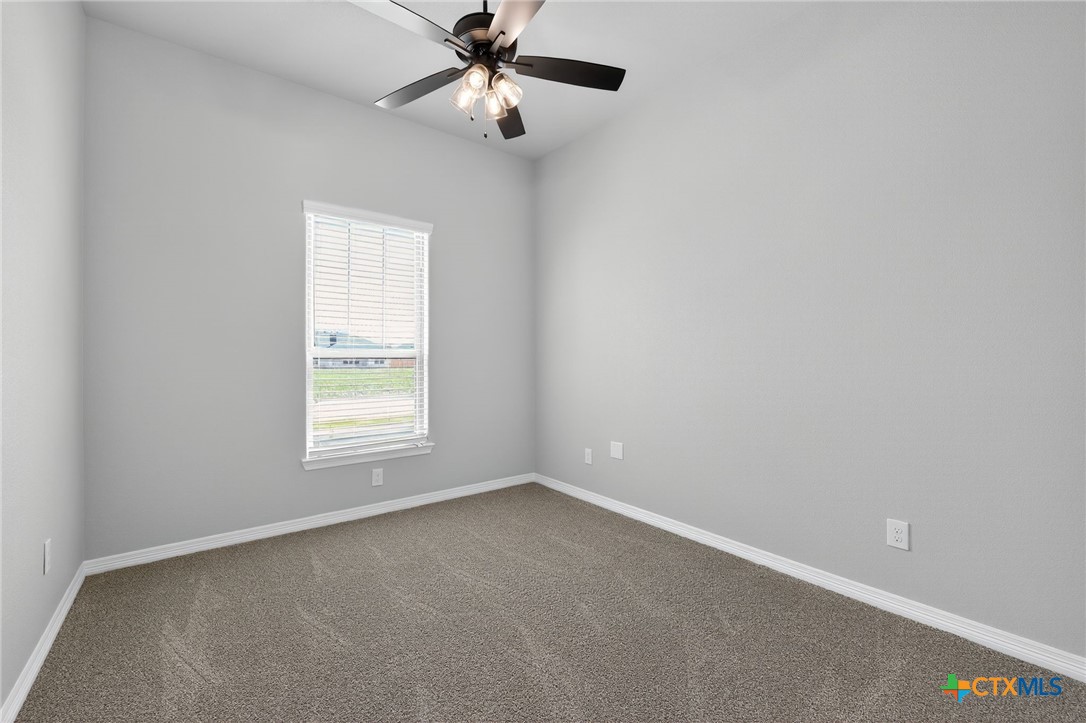 218 Sand Lilly Drive Property Photo 11