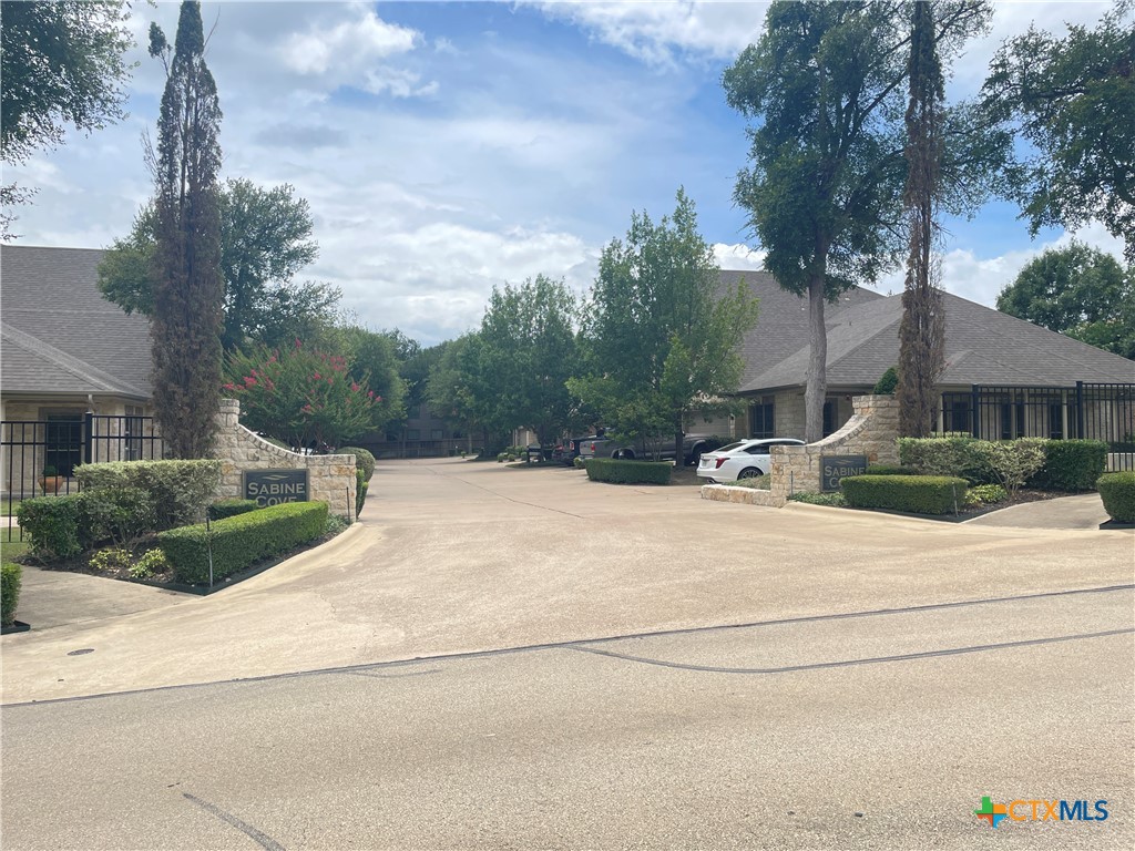 3104 Sabine Cove Property Photo 3