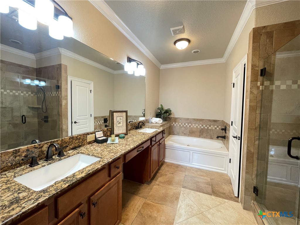 3104 Sabine Cove Property Photo 20