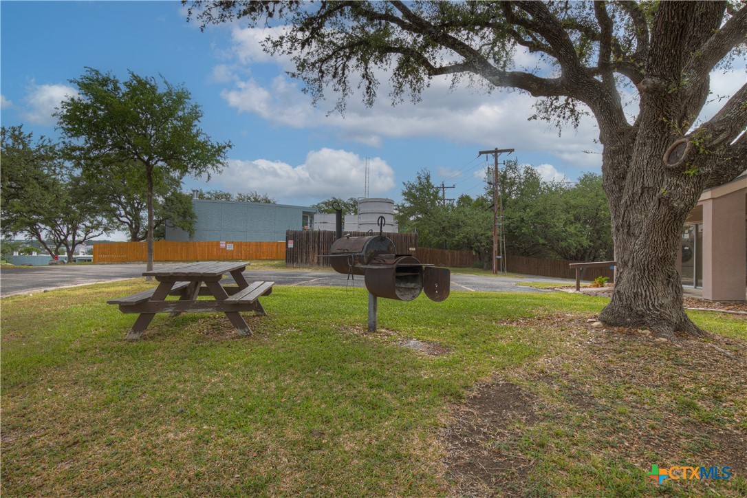 1185 Parkview Drive D24 Property Photo 28