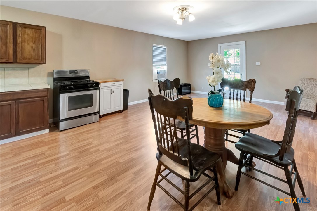 304 W Putnam Property Photo 28