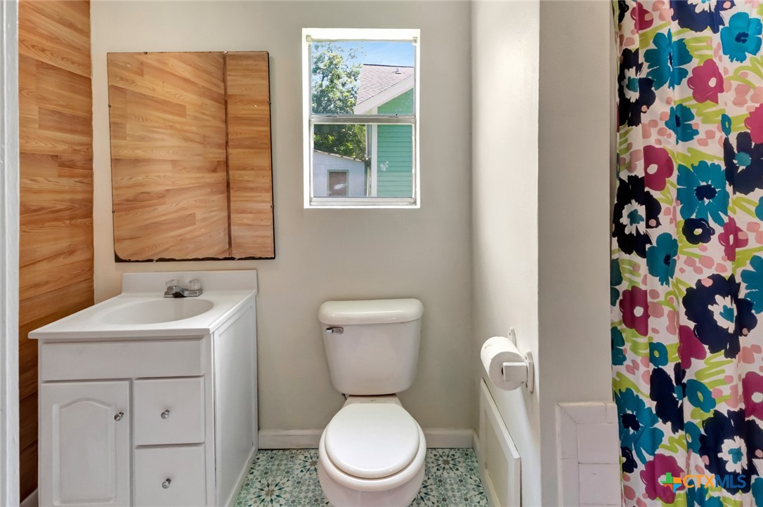 304 W Putnam Property Photo 30