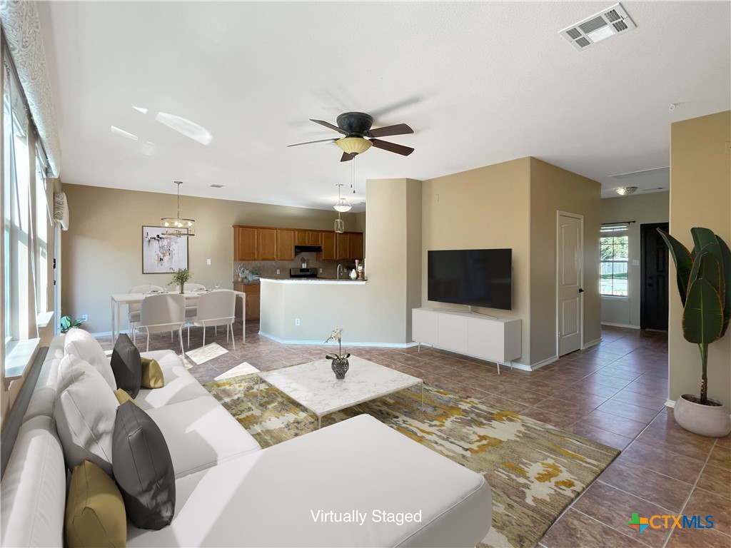 403 Red Hawk Drive Property Photo 11