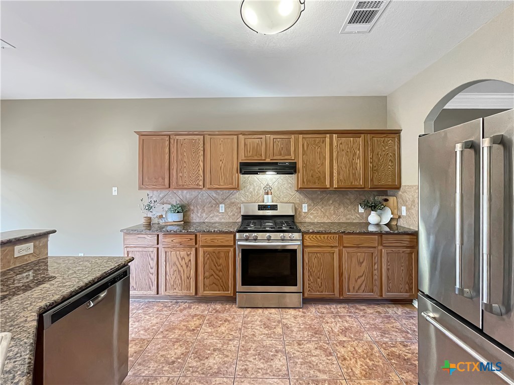 403 Red Hawk Drive Property Photo 23